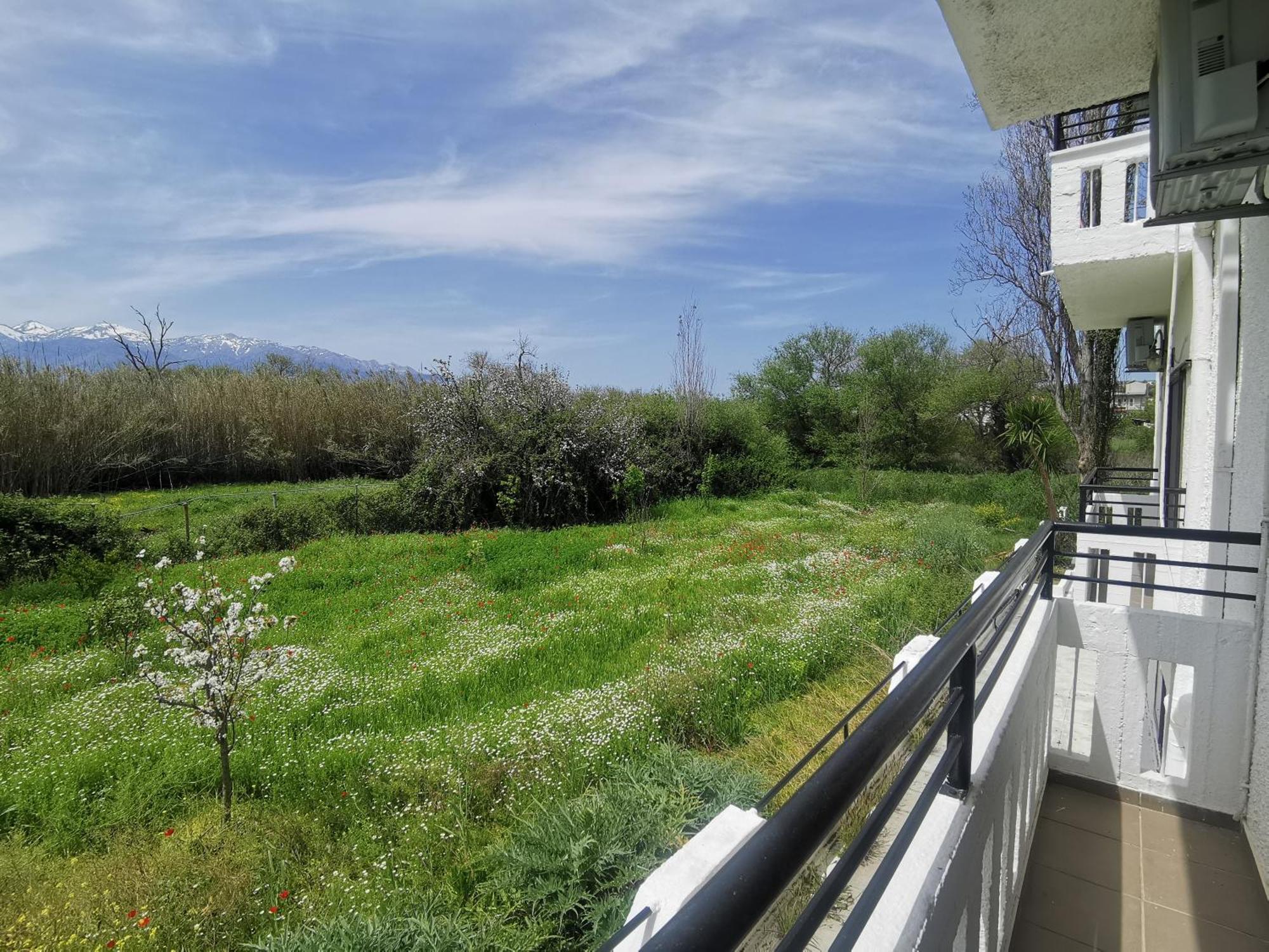 קליבס Zourpos Studios & Apartments מראה חיצוני תמונה